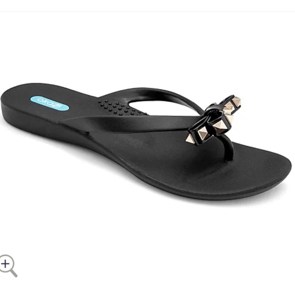 ✨NEW✨Oka-B Studded Bow Thong Sandals - Chase, BLACK (Licorice) - Picture 4 of 7